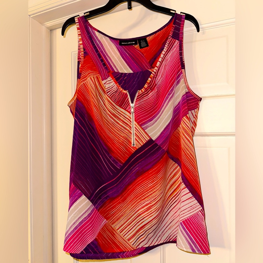 DKNY Woman’s Shirt Size M